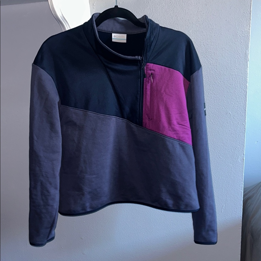 Women's Columbia Lodge Hybrid Pullover size L